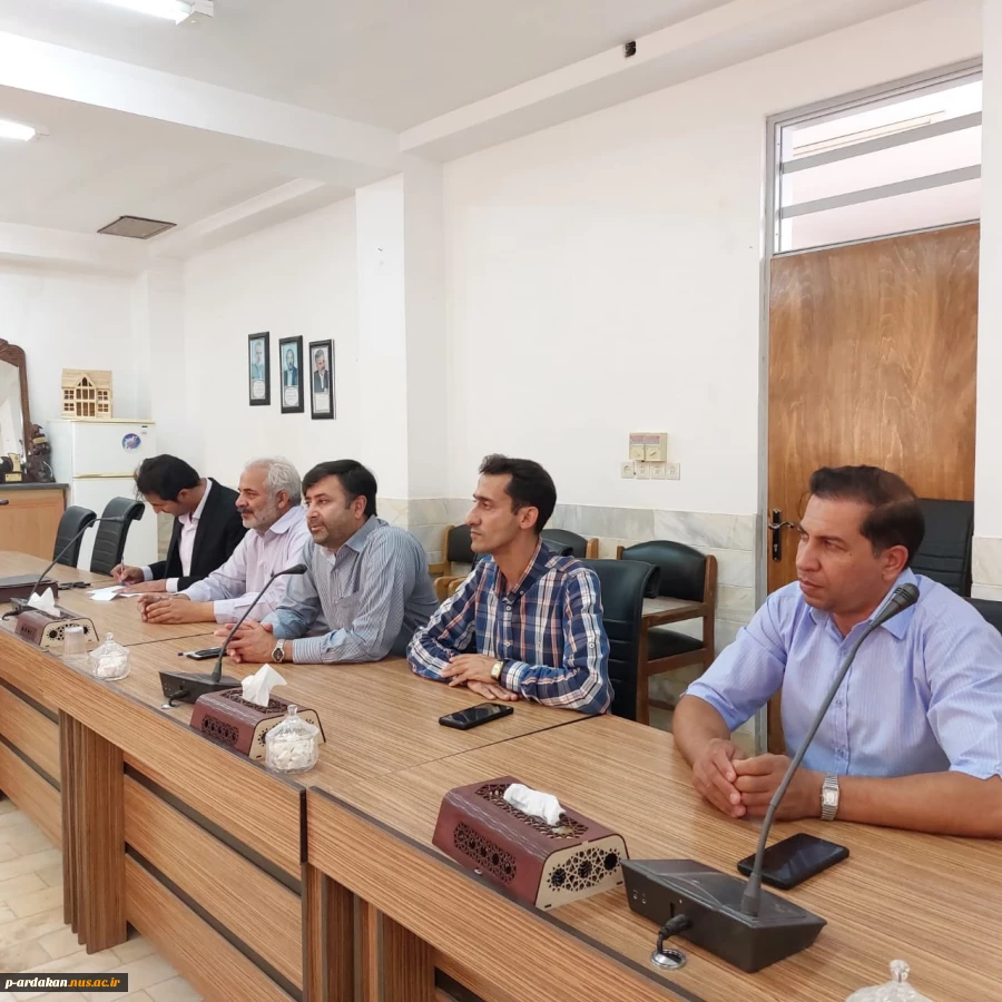 بازدید آقای مهندس زاده زکی و مهندس رفیعی مدیر کل طرح های عمرانی دانشگاه از آموزشکده فنی وحرفه ای  شهید بهشتی اردکان 5