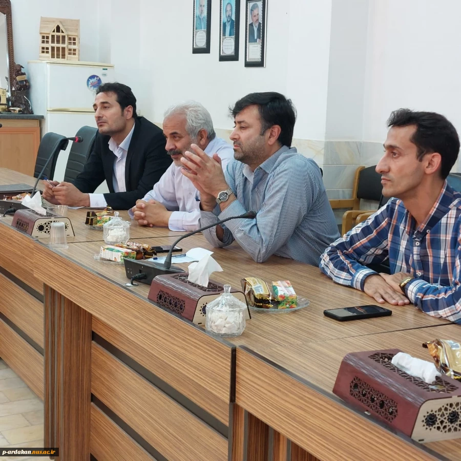 بازدید آقای مهندس زاده زکی و مهندس رفیعی مدیر کل طرح های عمرانی دانشگاه از آموزشکده فنی وحرفه ای  شهید بهشتی اردکان 6