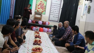 دور همی شب یلدا در آموزشکده فنی وحرفه ای شهید بهشتی اردکان برگزار شد. 5