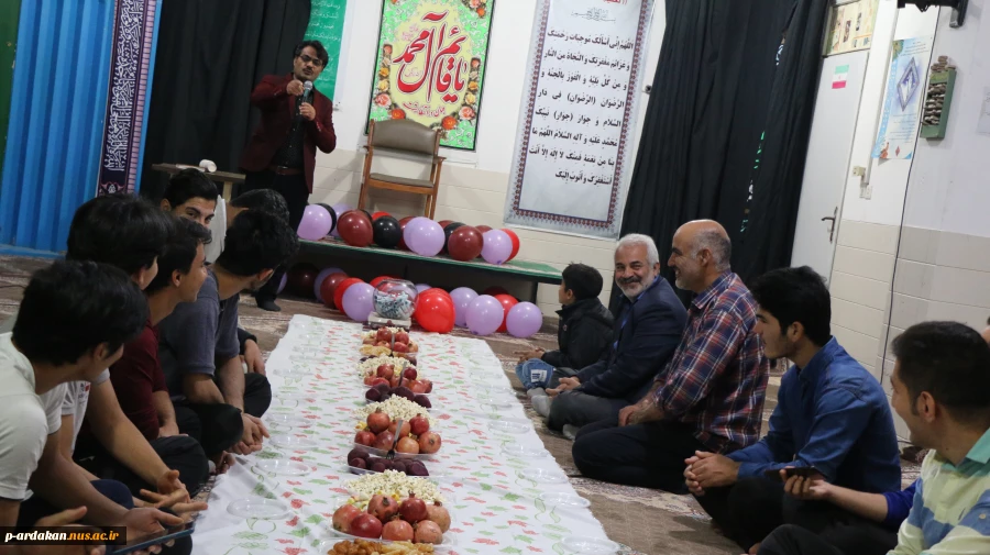 دور همی شب یلدا در آموزشکده فنی وحرفه ای شهید بهشتی اردکان برگزار شد. 5