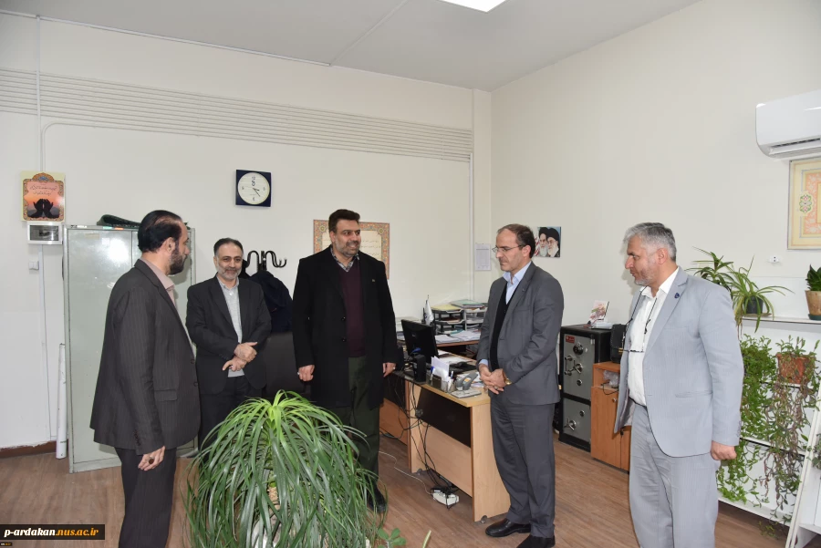 دیدار دکتر خسرویان با همکاران دفتر مرکزی حراست دانشگاه 5