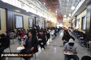 نماینده نظارت وارزیابی دانشگاه فنی وحرفه ای  استان یزد از روند امتحانات آموزشکده فنی وحرفه ای شهید بهشتی اردکان بازدید به عمل آورد. 3