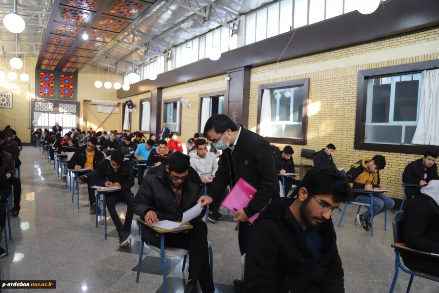 نماینده نظارت وارزیابی دانشگاه فنی وحرفه ای  استان یزد از روند امتحانات آموزشکده فنی وحرفه ای شهید بهشتی اردکان بازدید به عمل آورد. 4