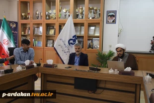 دورهمی دوستانه همکاران آموزشکده فنی وحرفه ای شهید بهشتی اردکان  با حجت‌الاسلام والمسلمین دکتر پردل نماینده نهاد رهبری از استان قم  3
