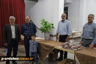 بزرگداشت مقام استاد و برگزاری جشن به همین مناسبت در آموزشکده فنی وحرفه ای شهید بهشتی اردکان  13