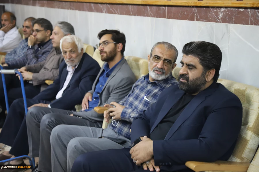 بزرگداشت مقام استاد و برگزاری جشن به همین مناسبت در آموزشکده فنی وحرفه ای شهید بهشتی اردکان 12