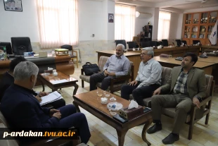 نماینده نظارت وارزیابی دانشگاه فنی وحرفه ای استان یزد ازآموزشکده فنی وحرفه ای شهید بهشتی اردکان بازدید به عمل آورد. 7