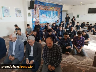 مراسم یادبود درگذشت دانشجو احمد رضا کاظمی در آموزشکده فنی وحرفه ای شهید بهشتی اردکان برگزار شد.  4