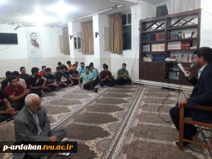 برگزاری جشن میلاد باسعادت امام حسن عسکری (ع) در شب میلاد آن حضرت در آموزشکده فنی وحرفه ای شهید بهشتی اردکان با حضور دانشجویان 6