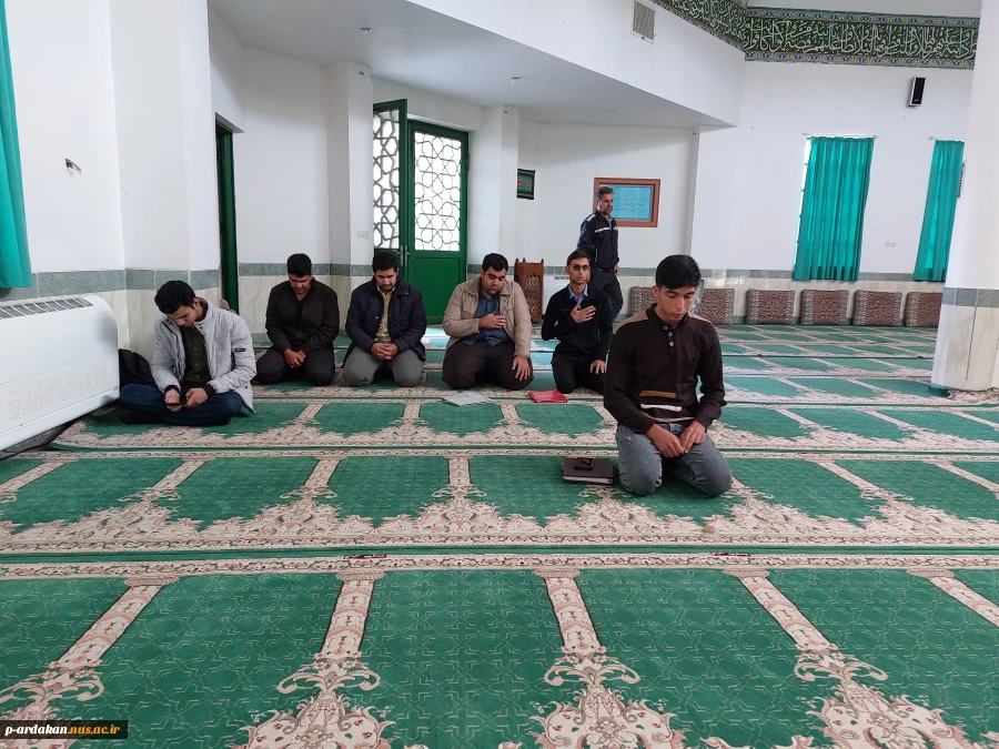 دوشنبه های عاشورایی در آموزشکده فنی وحرفه ای شهید بهشتی اردکان پرشورتر شد. 4