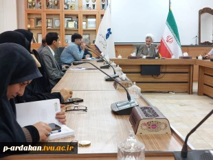 جلسه هم اندیشی همکاران آموزشکده فنی وحرفه ای شهید بهشتی اردکان با مسئول دفتر نهاد نمایندگی مقام معظم رهبری در دانشگاه فنی و حرفه‌ای استان یزد 6