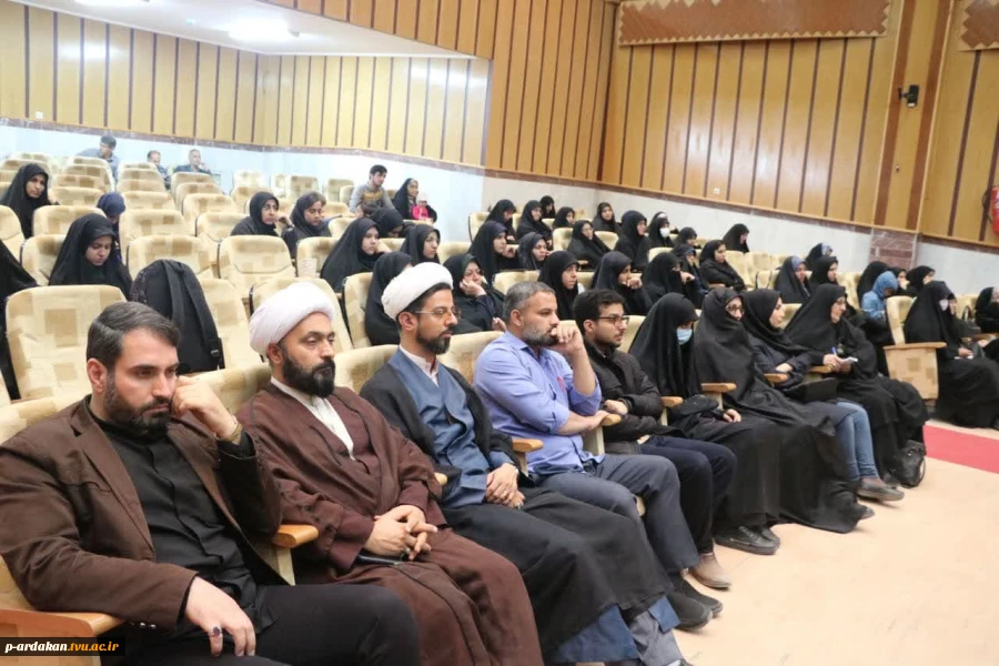 برگزاری نشست روشنگری در آموزشکده فنی وحرفه ای شهید بهشتی اردکان به مناسبت روز دانشجو 5
