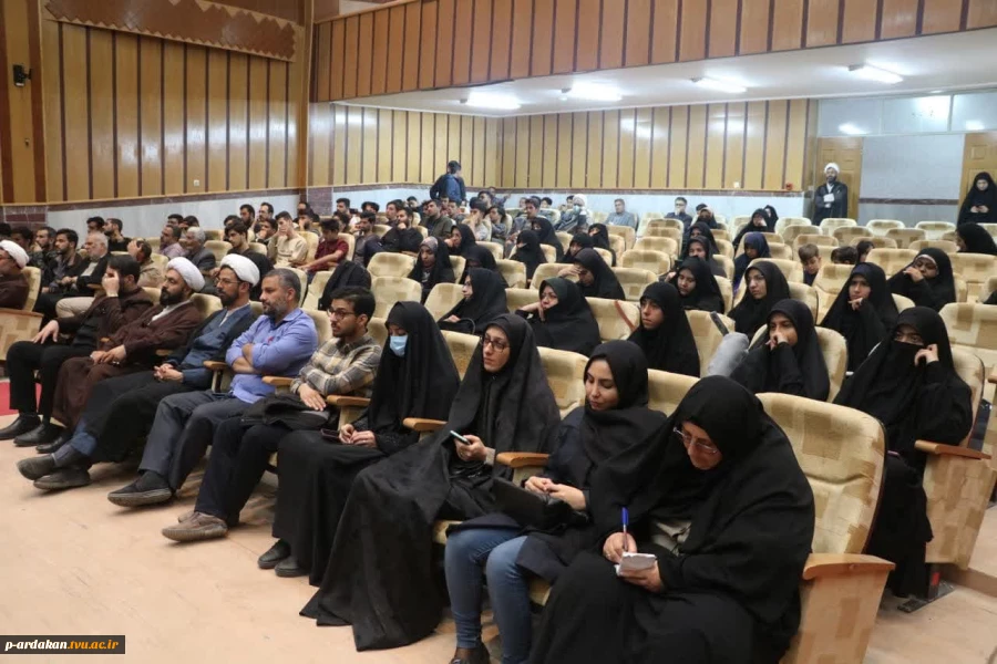 برگزاری نشست روشنگری در آموزشکده فنی وحرفه ای شهید بهشتی اردکان به مناسبت روز دانشجو 7