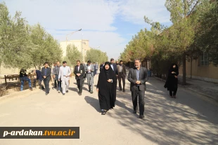 مشاور عالی استاندار یزد به همراه جمعی از مسئولین استانی وشهرستانی ، از کارگاه ها و آزمایشگاه های آموزشکده فنی شهید بهشتی اردکان بازدید به عمل آورده و از نزدیک در جریان مسائل و مشکلات این آموزشکده قرار گرفتند. 14