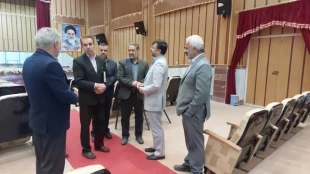 مشاور عالی استاندار یزد به همراه جمعی از مسئولین استانی وشهرستانی ، از کارگاه ها و آزمایشگاه های آموزشکده فنی شهید بهشتی اردکان بازدید به عمل آورده و از نزدیک در جریان مسائل و مشکلات این آموزشکده قرار گرفتند. 15