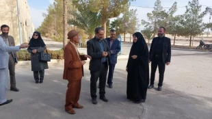 مشاور عالی استاندار یزد به همراه جمعی از مسئولین استانی وشهرستانی ، از کارگاه ها و آزمایشگاه های آموزشکده فنی شهید بهشتی اردکان بازدید به عمل آورده و از نزدیک در جریان مسائل و مشکلات این آموزشکده قرار گرفتند. 17