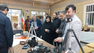 افتتاح نمایشگاه دائمی دست آوردهای دانشجویی آموزشکده شهید بهشتی اردکان به مناسبت هفته پژوهش 3