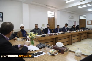 جلسه روسای مراکز در آموزشکده اردکان تشکیل شد. 7