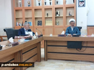 نشست هم اندیشی کارمندان آموزشکده فنی وحرفه ای شهید بهشتی اردکان 3