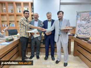 گرامیداشت سالروز ولادت مولای متقیان امام علی (ع) و روز پدر در آموزشکده فنی وحرفه ای شهید بهشتی اردکان 15