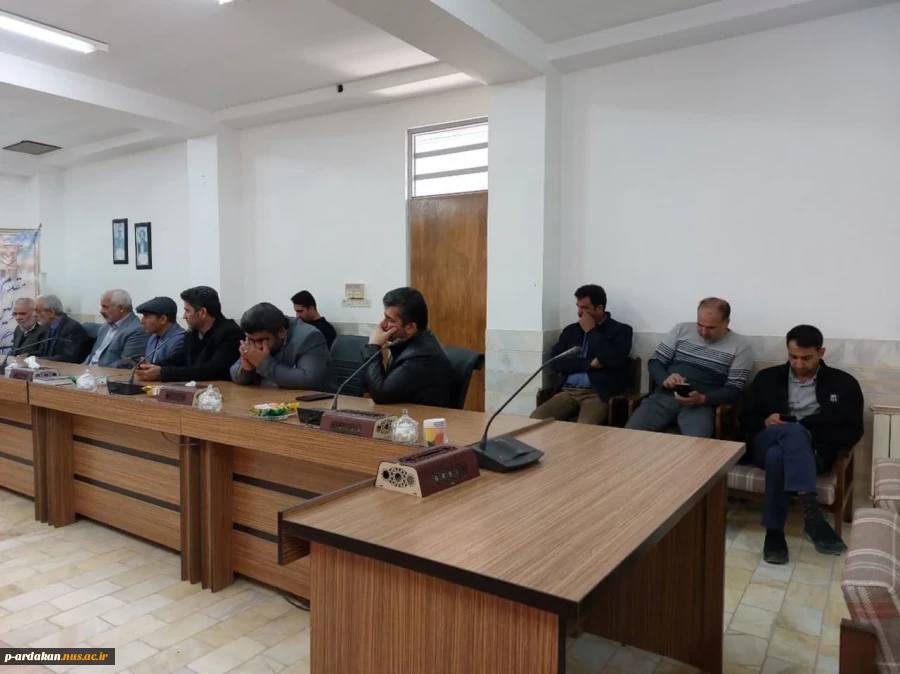 نماینده مجلس شورای اسلامی اردکان،  دعوت همکاران را پذیرفت. 3