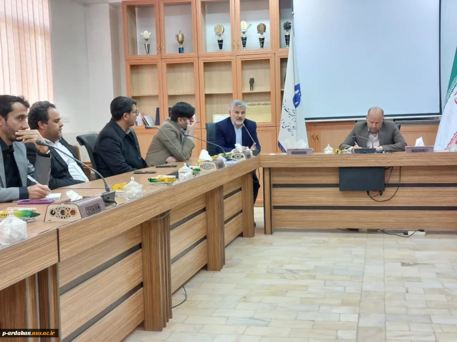 نماینده مجلس شورای اسلامی اردکان،  دعوت همکاران را پذیرفت. 5