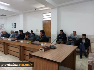 نماینده مجلس شورای اسلامی اردکان،  دعوت همکاران را پذیرفت. 4