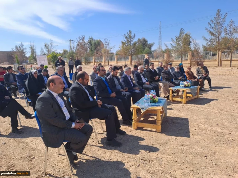 برگزاری مراسم کلنگ‌زنی ساختمان آموزشکده فنی و حرفه‌ای دختران اردکان با حضور ریاست دانشگاه فنی و حرفه‌ای کشور و مسئولین شهرستان 9