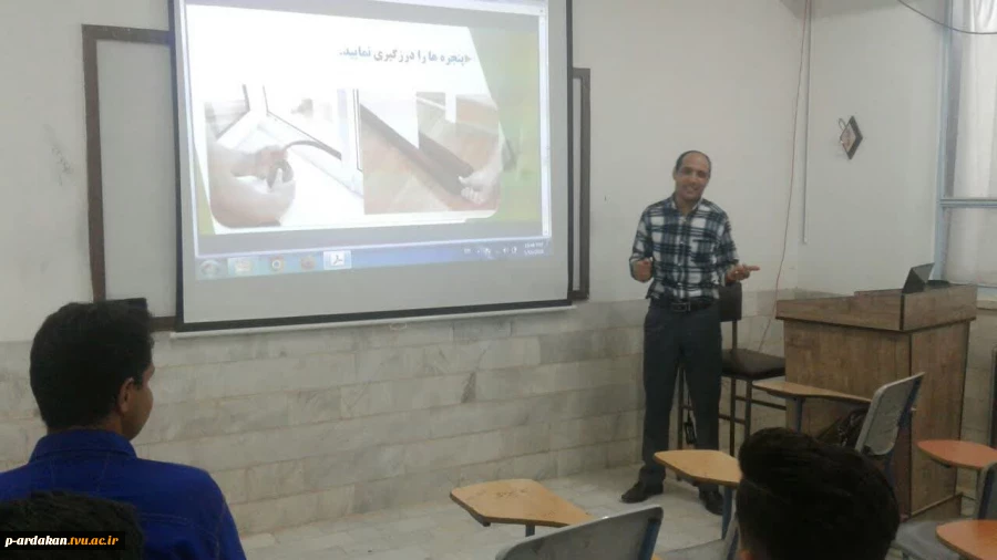 برگزاری اولین سمینار علمی فرهنگی مدیریت سبز در زندگی ودانشگاه  6