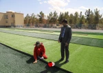 بهره برداری از به روزترین و استانداردترین زمین چمن مصنوعی در شهرستان اردکان‌ در آینده ای نزدیک 3