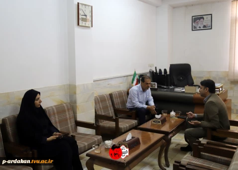 نشست مشترک رئیس آموزشکده ملی مهارت اردکان با کارشناسان اداره جهاد کشاورزی اردکان