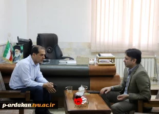 نشست مشترک رئیس آموزشکده ملی مهارت اردکان با کارشناسان اداره جهاد کشاورزی اردکان 3